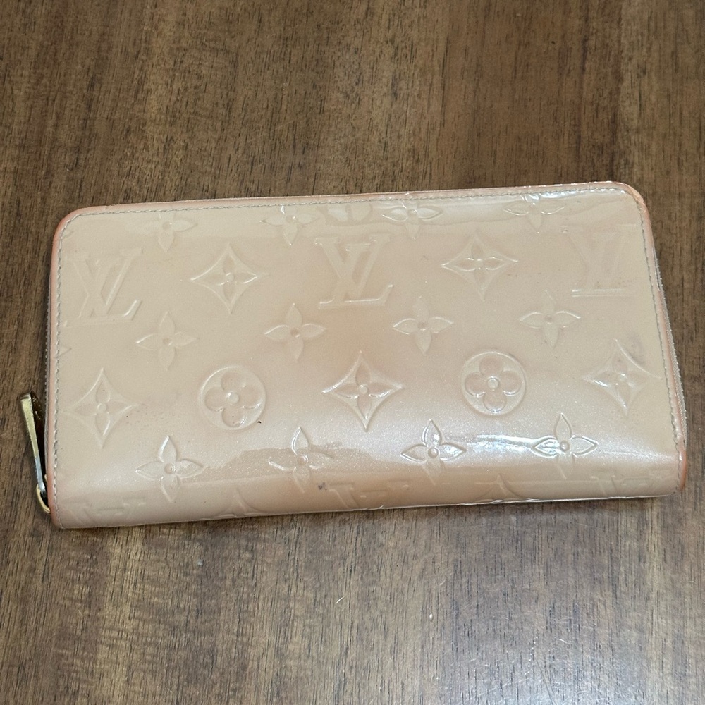 LV Monogram Vernis Zippy Wallet